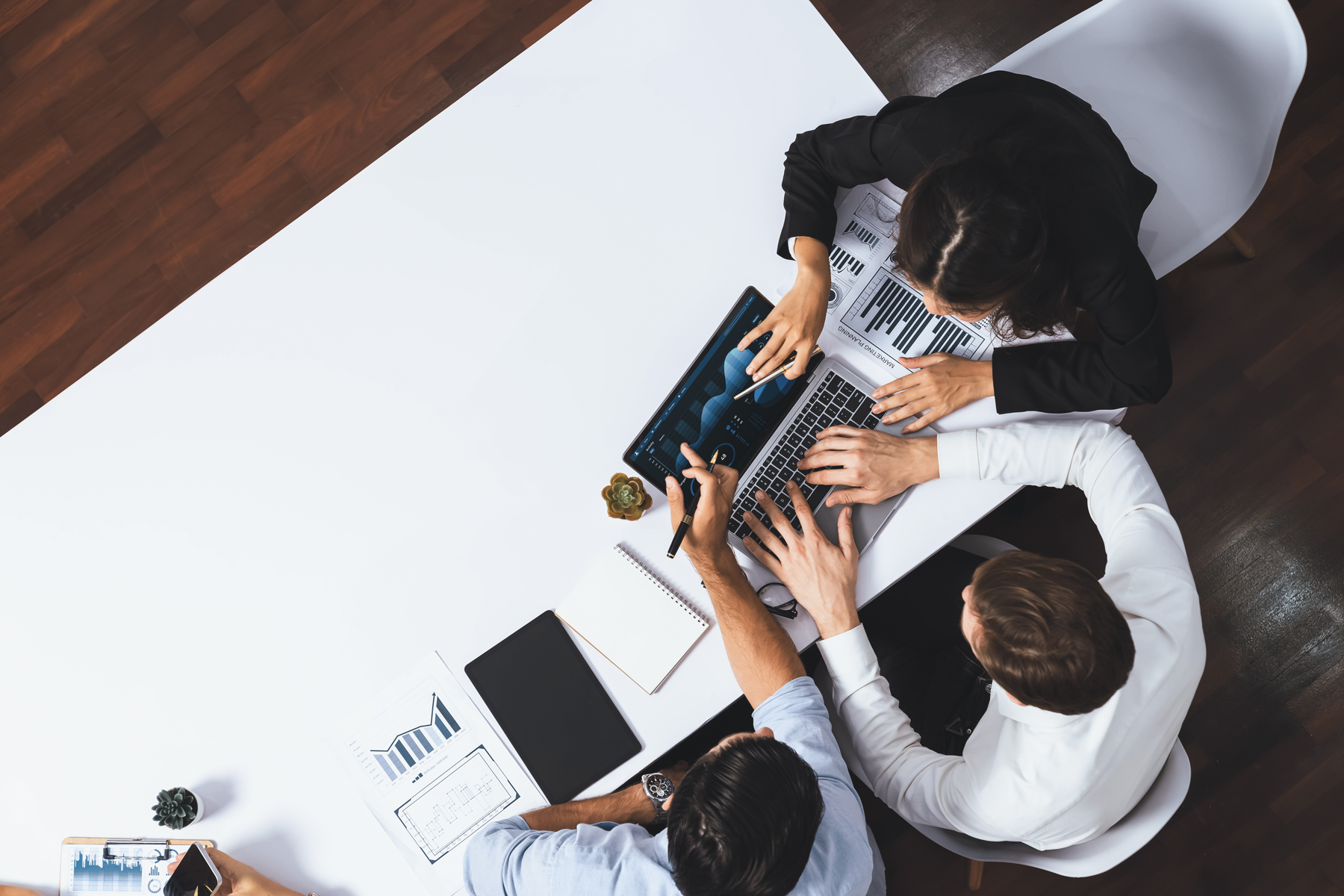group-office-worker-businesspeople-working-empty-space-prudent